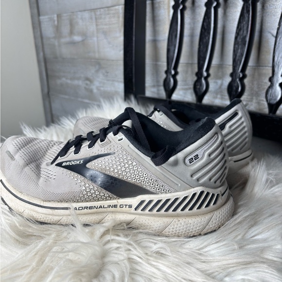 Brooks running athletic adrenaline GTS sneakers womens 8 extra wide sneakers - Picture 1 of 9